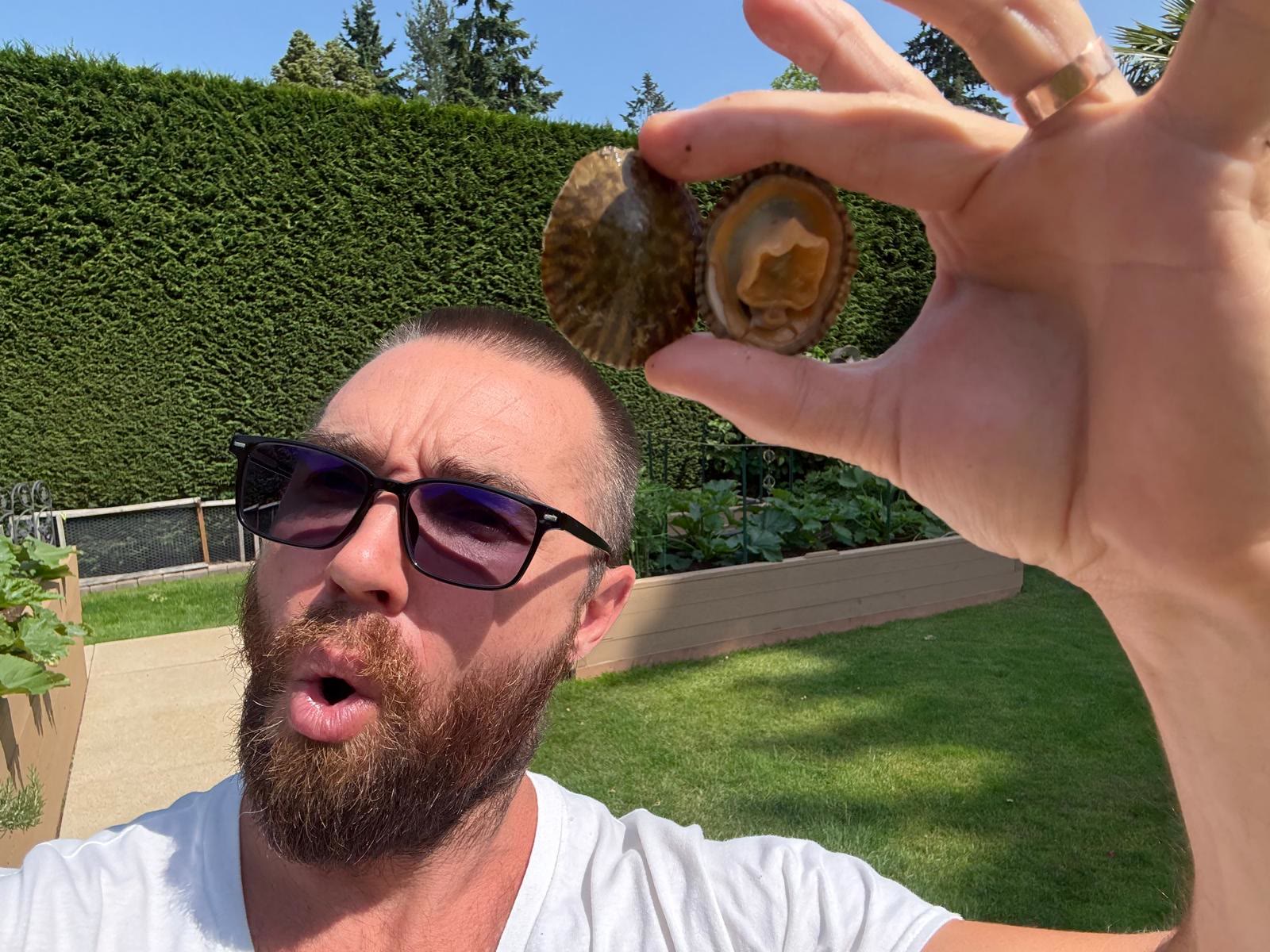 Steamed Limpet with Lemon